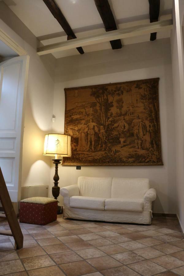 Palazzo Solimena Guest house