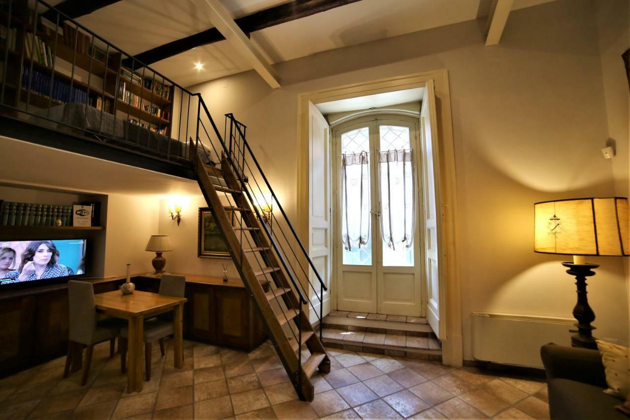 Palazzo Solimena *